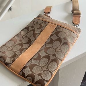 Authentic Vintage!! Coach Crossbody: Khaki Brown Signature Jacquard Leather
